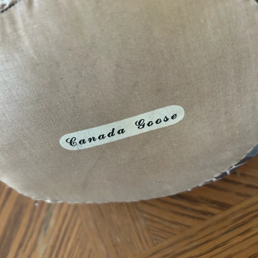 Vintage canadian goose